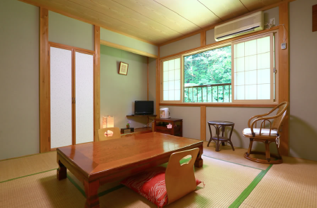 Standard japanese-style room 8tatami